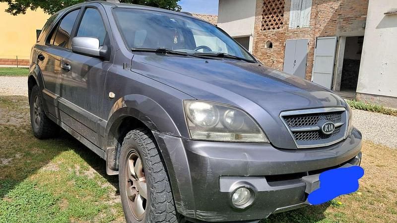 Grigio Usata 2006 Kia Sorento Comfort SUV | 1100 € (Super prezzo) - Immagine 1/4
