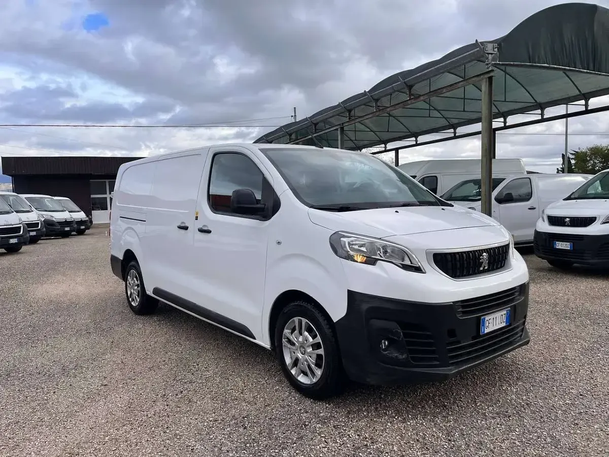 Usata Peugeot Expert 101 CV (74 kW) 2021 Banchisa white Furgone