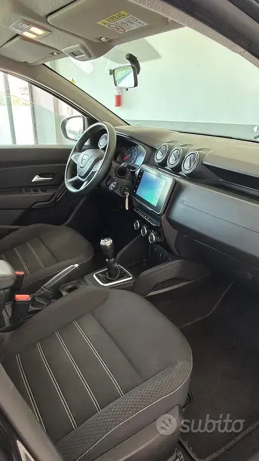 Usata Dacia Duster Extreme 101 CV (74 kW) 2022 Grigio SUV