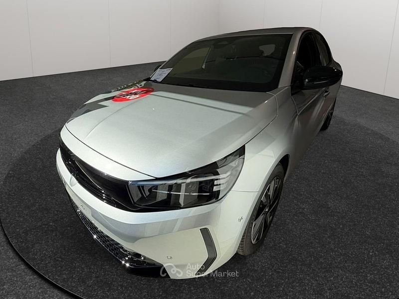 Nuova Opel Corsa 101 CV (74 kW) 2025 Argento Utilitaria