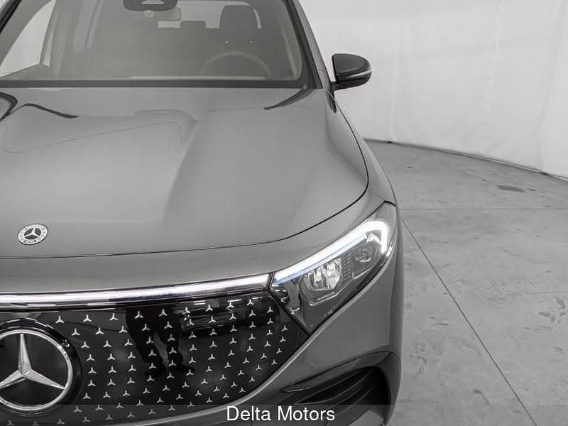 Usata Mercedes EQB250+ AMG Line Premium 139 kW (189 CV) 2024 Grigio SUV