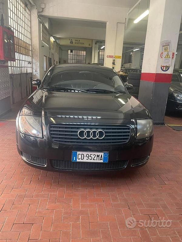 Usata Audi TT 179 CV (131 kW) 2000 Nero Coupé