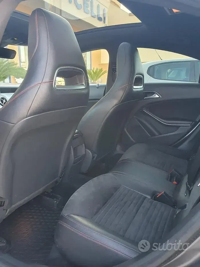 Usata Mercedes CLA220 170 CV (125 kW) 2014 Grigio Coupé