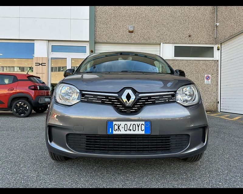 Usata Renault Twingo Techno 30 kW (42 CV) 2022 Cosmic grey Utilitaria