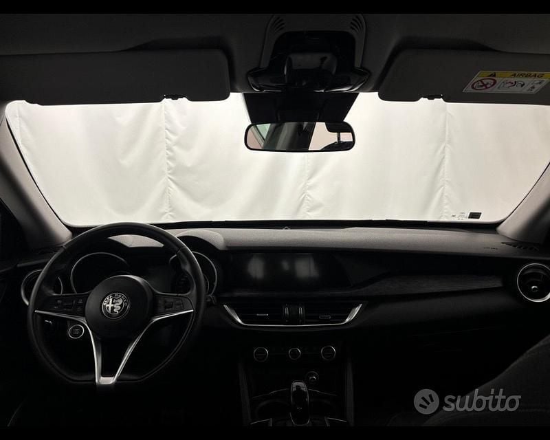Usata Alfa Romeo Stelvio Business 190 CV (139 kW) 2019 Rosso SUV