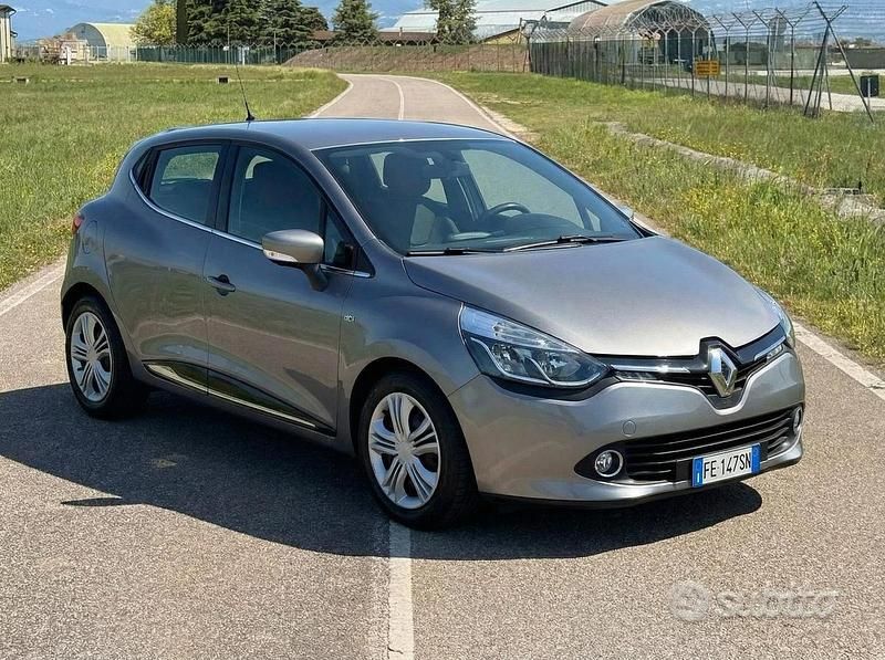 Usata Renault Clio IV GT-Line 90 CV (66 kW) 2016 Grigio Berlina