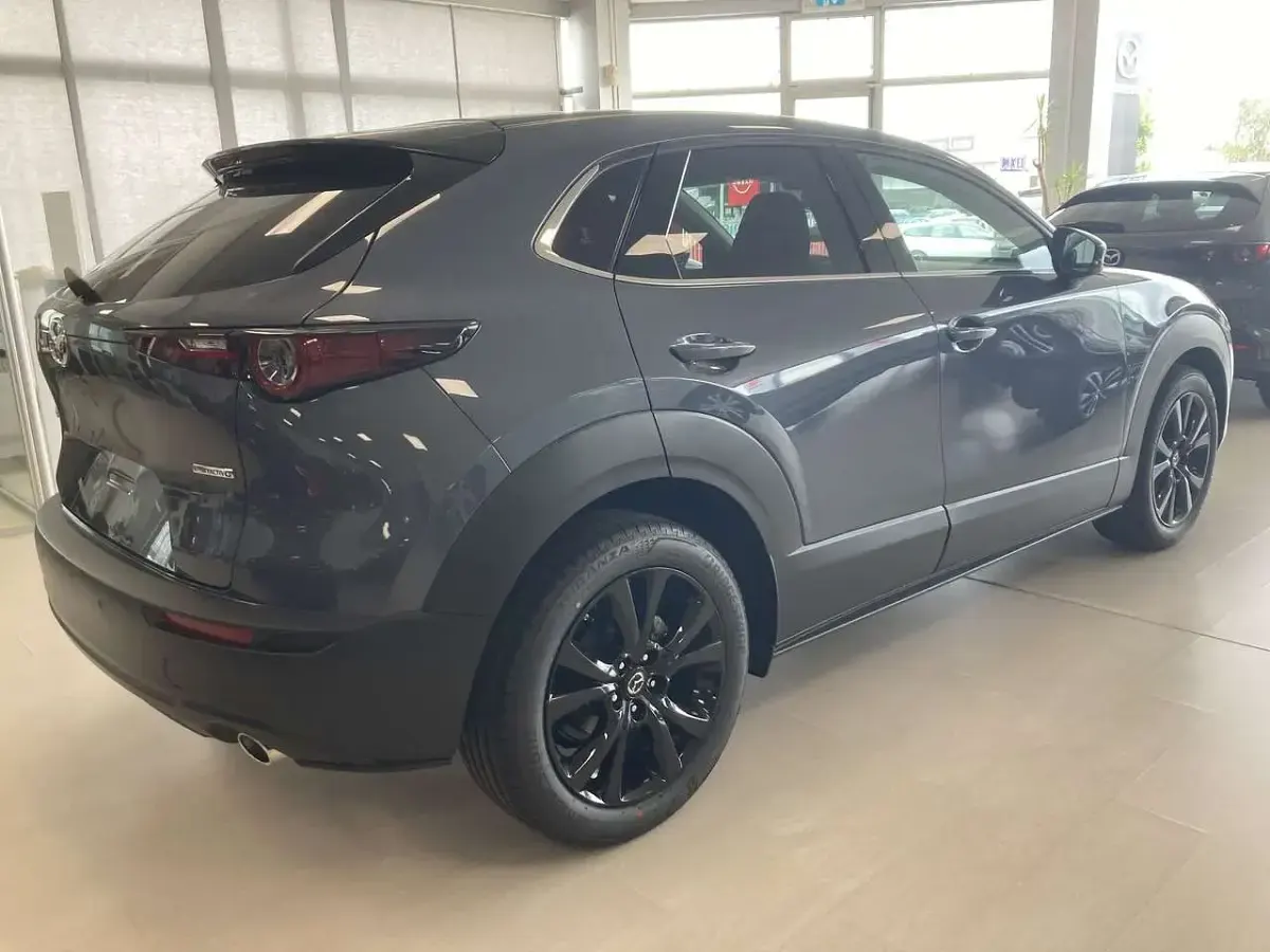 Nuova Mazda CX-30 Ad'Vantage 140 CV (102 kW) 2026 Grigio SUV