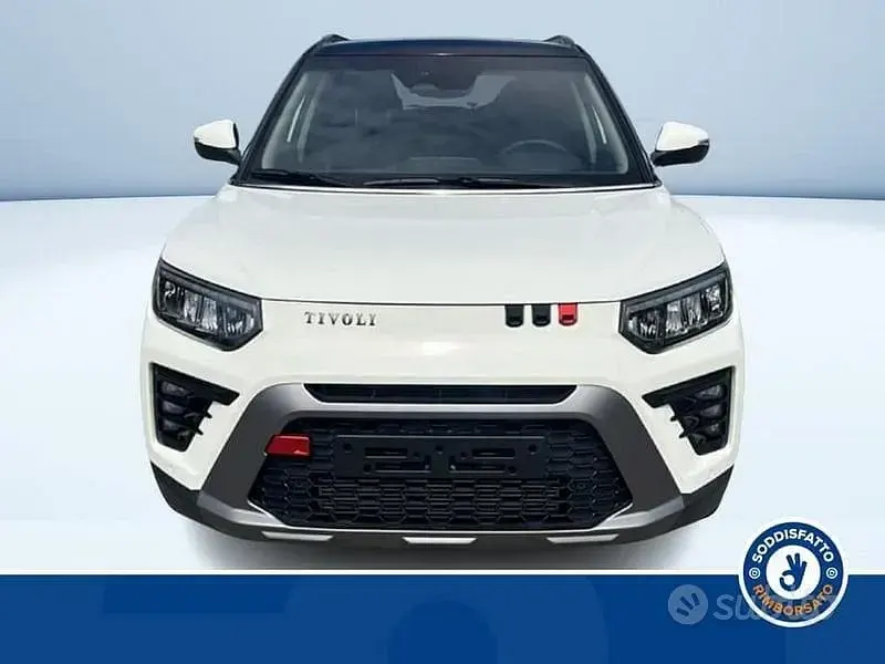 Nuova KGM Tivoli 163 CV (119 kW) 2026 Bianco SUV