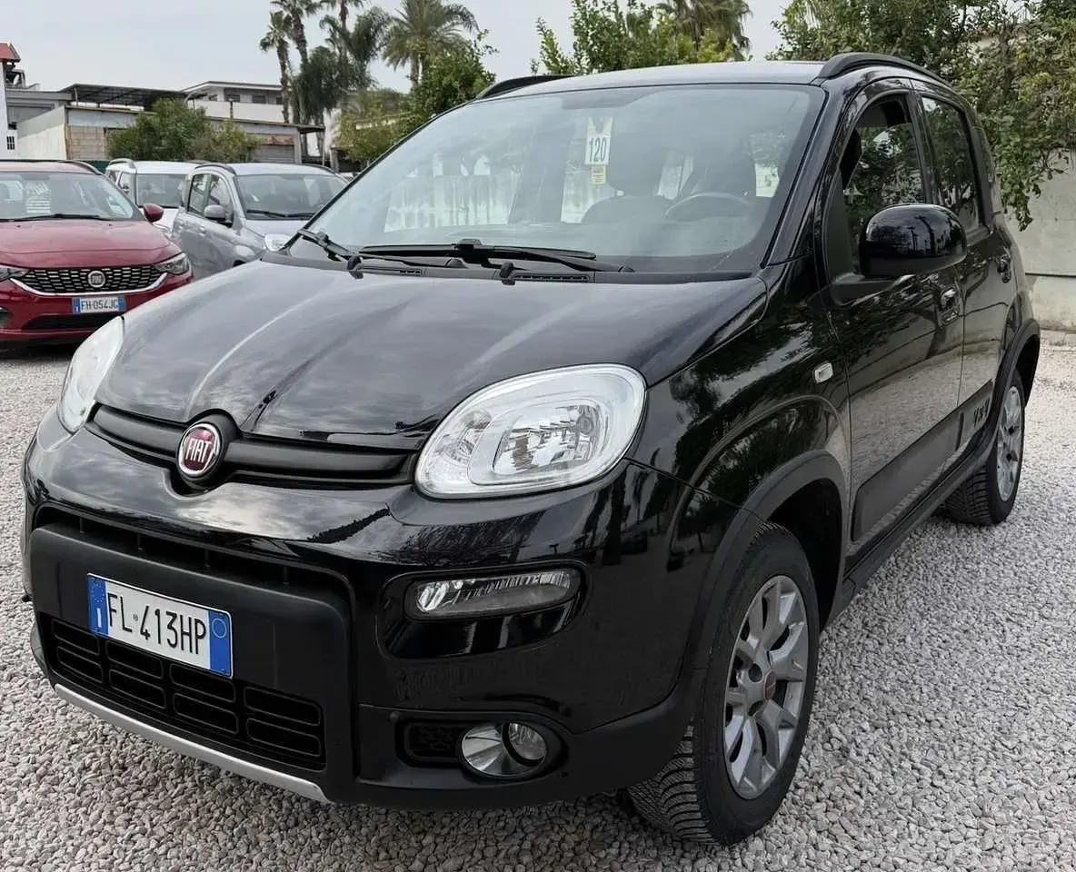 Usata Fiat Panda Trekking 95 CV (69 kW) 2017 Other Utilitaria