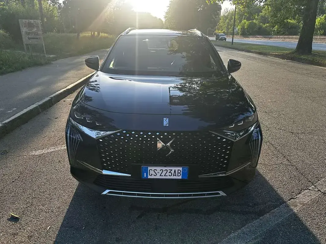 Usata DS Automobiles DS7 Crossback Opera 181 CV (133 kW) 2023 Blu/azzurro SUV