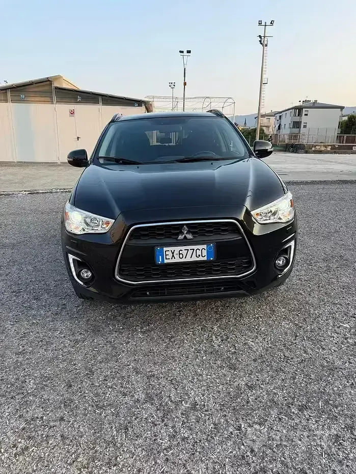 Usata Mitsubishi ASX 116 CV (85 kW) 2014 Nero SUV