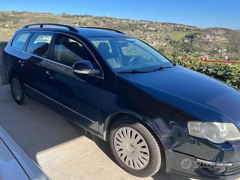 Usata VW Passat 2007 Blu Station wagon