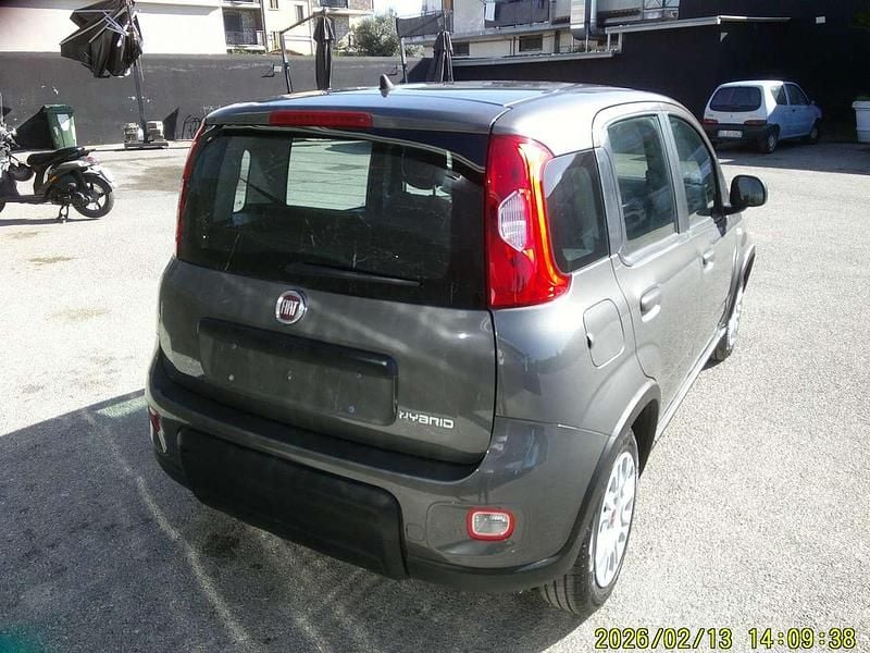 Nuova Fiat Panda 69 CV (50 kW) 2026 Grigio scuro Utilitaria