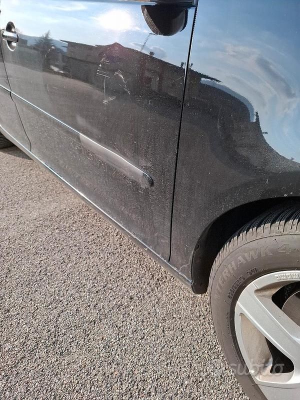 Usata VW Golf V 170 CV (125 kW) 2006 Nero Utilitaria