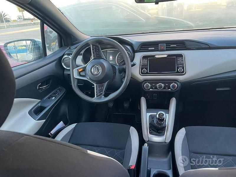 Usata Nissan Micra 90 CV (66 kW) 2019 Grigio Utilitaria