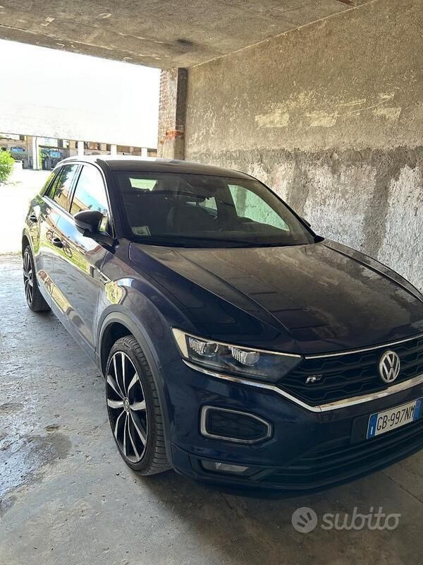 Usata VW T-Roc Advance 150 CV (110 kW) 2020 Blu SUV