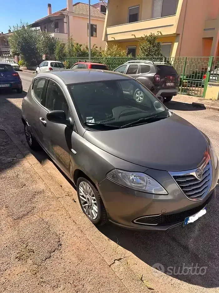 Usata Lancia Ypsilon 69 CV (50 kW) 2010 Utilitaria