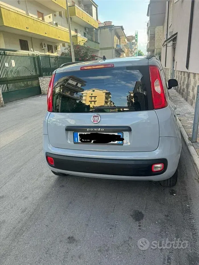 Usata Fiat Panda 69 CV (50 kW) 2017 Grigio Utilitaria