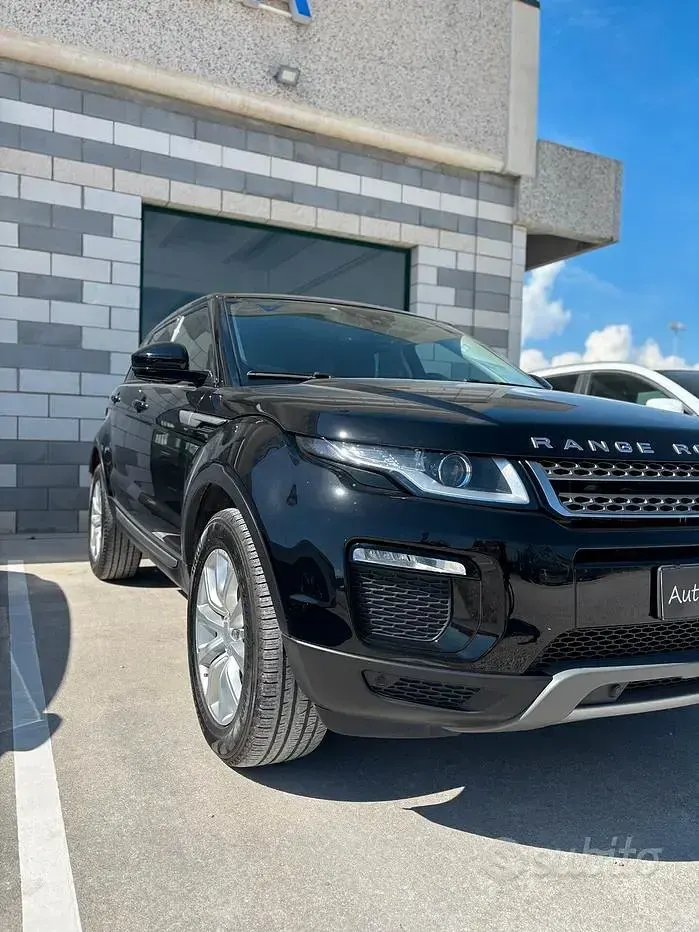 Usata Land Rover Range Rover evoque SE 150 CV (110 kW) 2018 Nero SUV