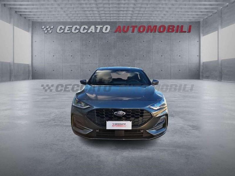 Usata Ford Focus ST-Line 116 CV (85 kW) 2025 Grigio Utilitaria