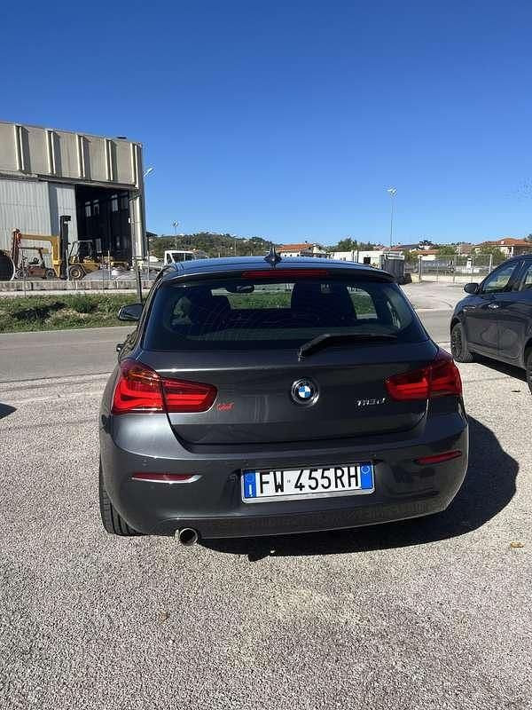Usata BMW 118 Advantage 150 CV (110 kW) 2019 Utilitaria