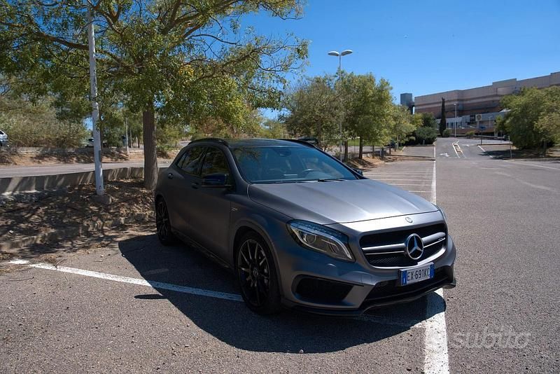Usata Mercedes GLA45 AMG AMG 360 CV (264 kW) 2014 Argento SUV