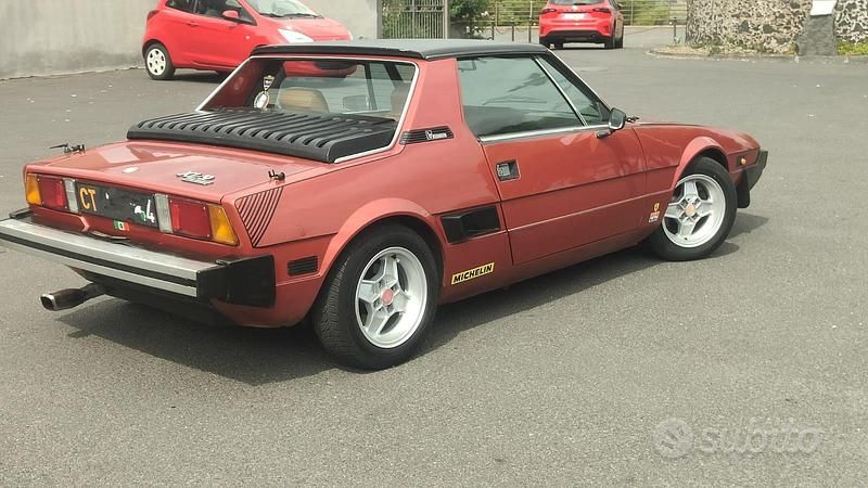 Usata Fiat X 1/9 85 CV (62 kW) 1982 Rosso Cabrio