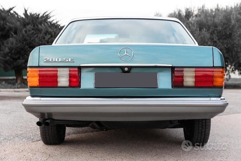 Usata Mercedes 280 SE 170 CV (125 kW) 1983 Verde Coupé