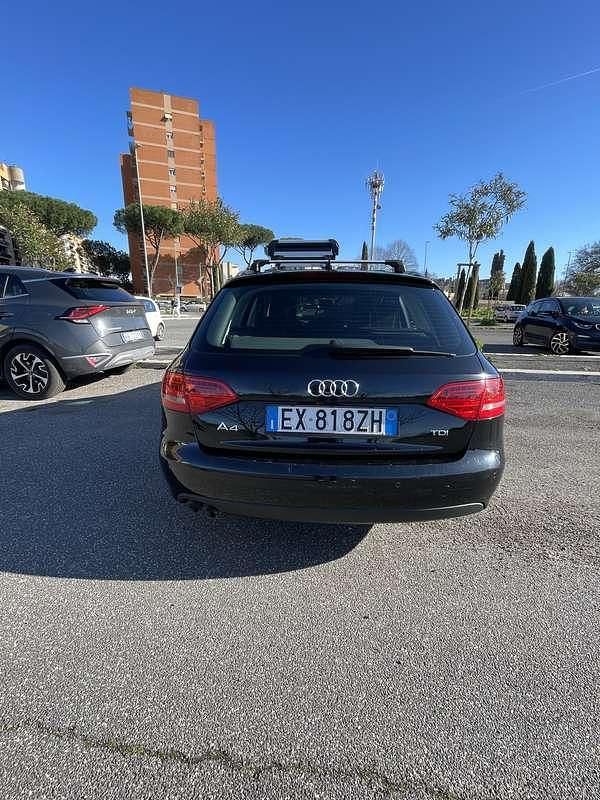 Usata Audi A4 143 CV (105 kW) 2012 Nero Station wagon