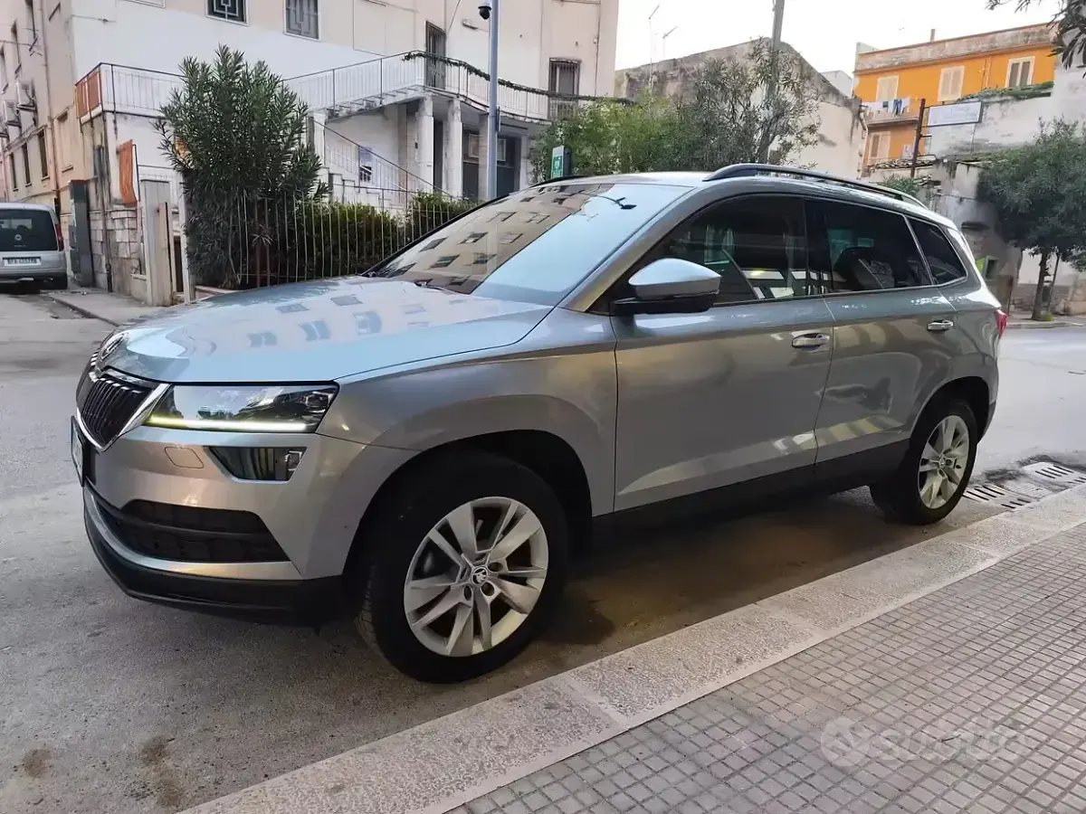 Usata Skoda Karoq 116 CV (85 kW) 2019 Grigio SUV