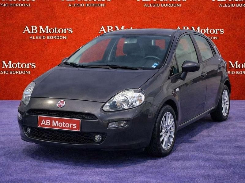 Usata Fiat Punto Lounge 75 CV (55 kW) 2014 Nero Berlina