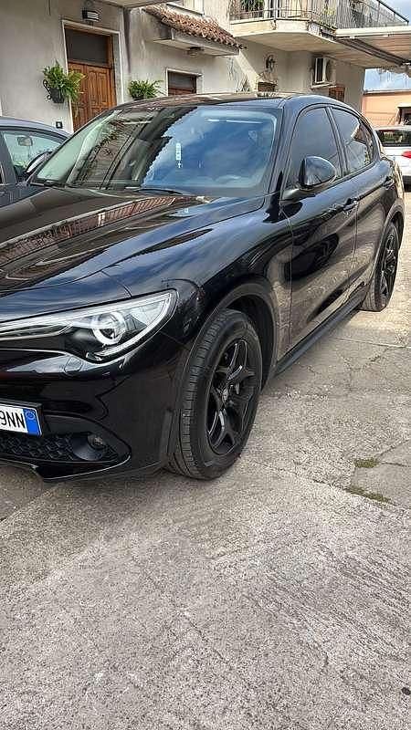 Usata Alfa Romeo Stelvio Business 160 CV (117 kW) 2020 SUV