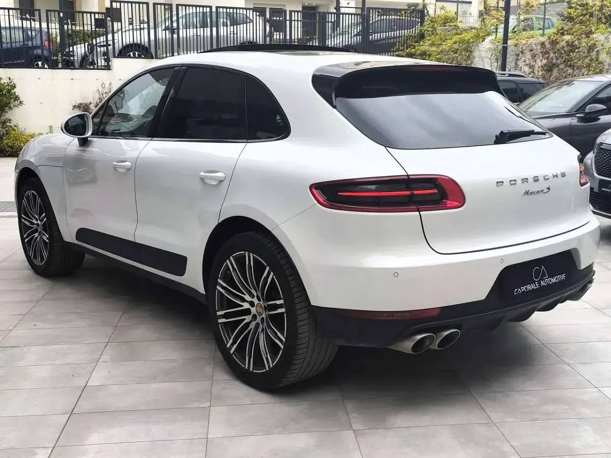 Usata Porsche Macan 250 CV (183 kW) 2016 Bianco SUV