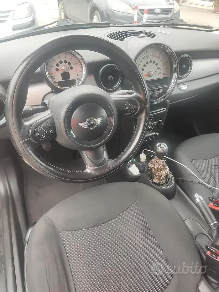 Usata Mini Cooper 90 CV (66 kW) 2011 Bianco Utilitaria