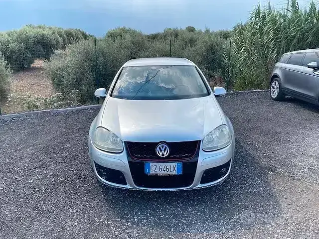 Usata VW Golf IV Sportline 105 CV (77 kW) 2006 Grigio Utilitaria