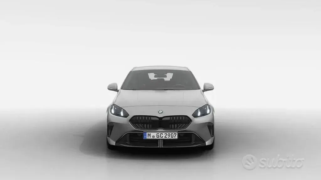 Nuova BMW 120 M Sport 156 CV (114 kW) 2026 Grigio Utilitaria