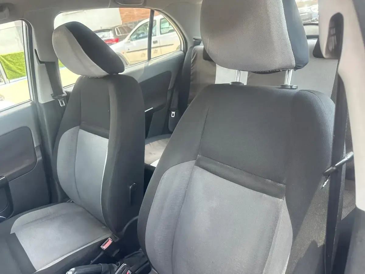 Usata Tata Indica 74 CV (54 kW) 2012 Grigio Berlina