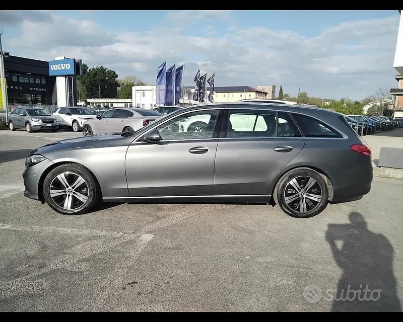 Usata Mercedes C200 163 CV (119 kW) 2022 Grigio Station wagon
