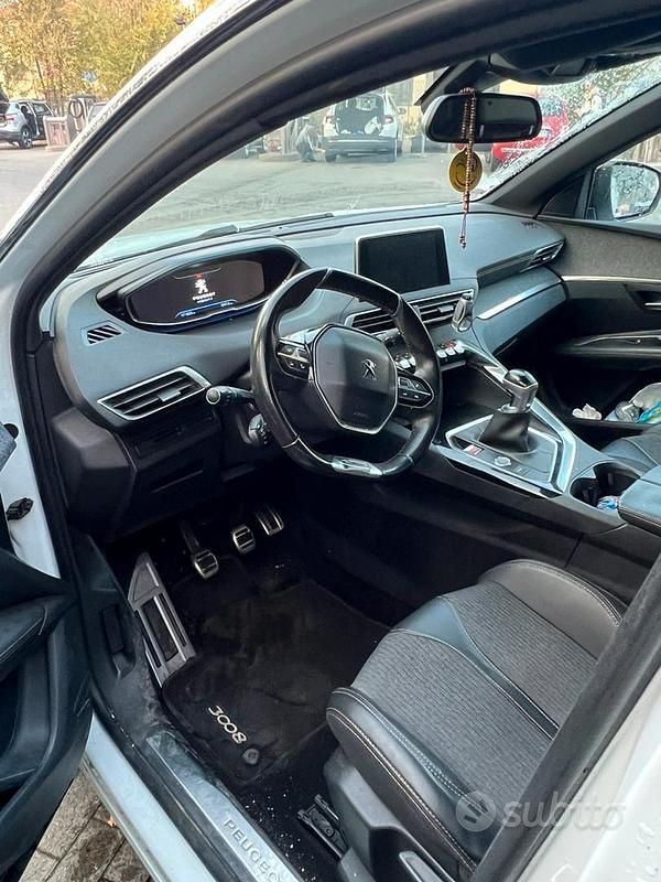 Usata Peugeot 3008 GT-line 150 CV (110 kW) 2016 Bianco Berlina