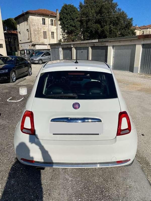 Gebraucht Fiat 500 Lounge 95 PS (69 kW) 2018 Weiß Kleinwagen