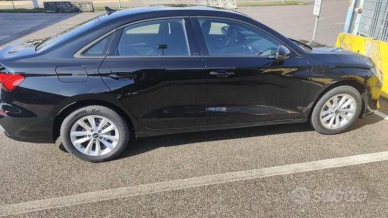 Usata Audi A3 Business 116 CV (85 kW) 2025 Nero Berlina