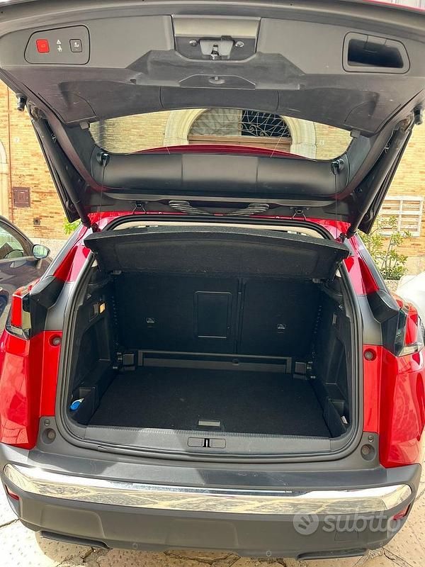 Usata Peugeot 3008 131 CV (96 kW) 2018 Rosso Station wagon