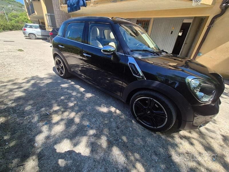 Usado Mini Countryman 143 CV (105 kW) 2013 Negro SUV