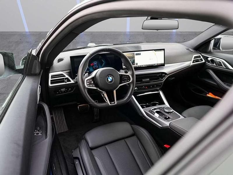 Usata BMW 420 M Sport 184 CV (135 kW) 2025 Nero zaffiro Coupé