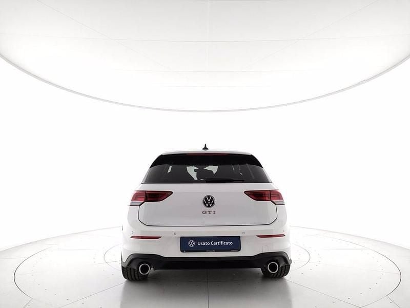 Begagnad VW Golf VIII GTI 245 HK (180 kW) 2022 Vit Sedan
