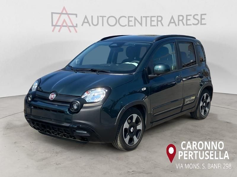 Usata Fiat Panda Cross Cross 70 CV (51 kW) 2025 Verde Utilitaria