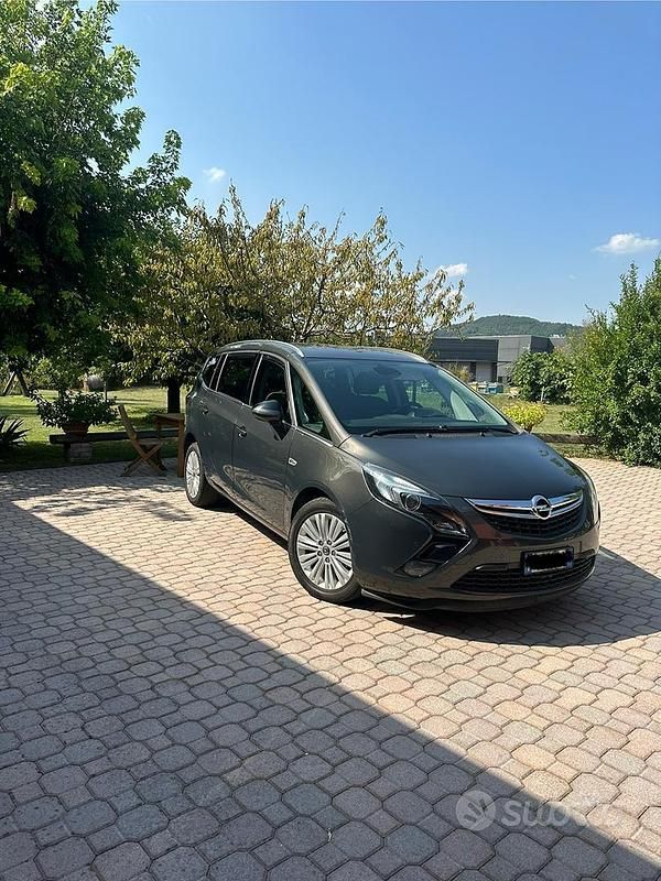 Usata Opel Zafira Tourer 150 CV (110 kW) 2015 Grigio Monovolume