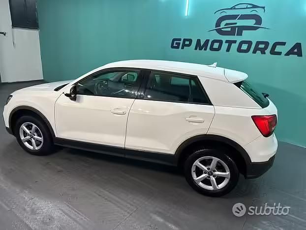 Usata Audi Q2 116 CV (85 kW) 2018 Bianco SUV