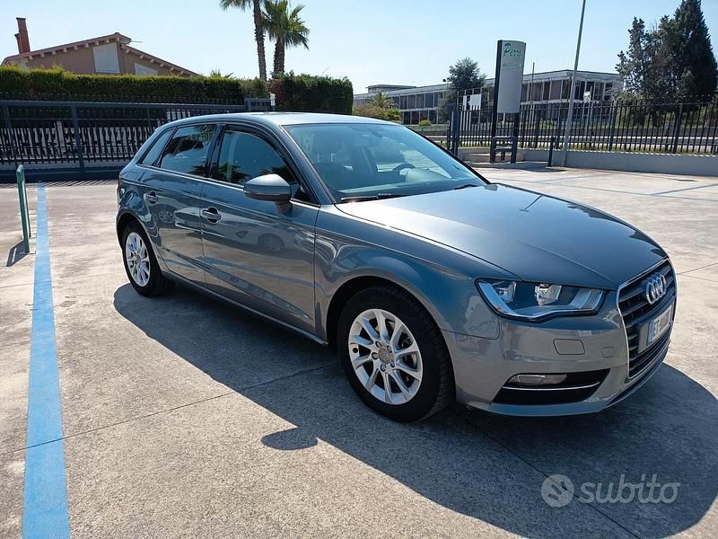 Usata Audi A3 Ambiente 105 CV (77 kW) 2013 Grigio Berlina