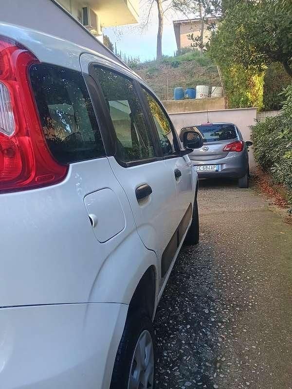Usata Fiat Panda Lounge 80 CV (58 kW) 2018 Utilitaria